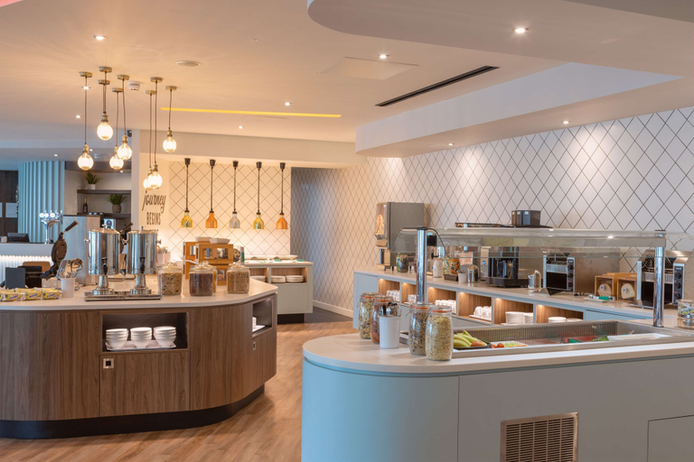 Food & Drinks 5, Hampton by Hilton Ashford International, Kent