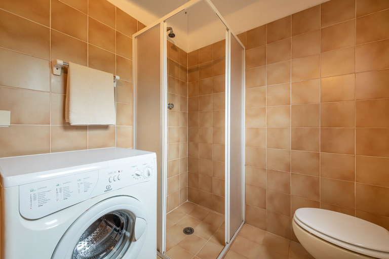 Bathroom 4, AffittaSardegna - Caraibi Apartments, Olbia-Tempio