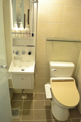 Bathroom 4, TRIPSTAY Myeongdong, Jung