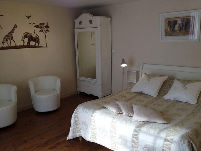 Bedroom 4, Chambres d'hôtes Le Calme, Rhône