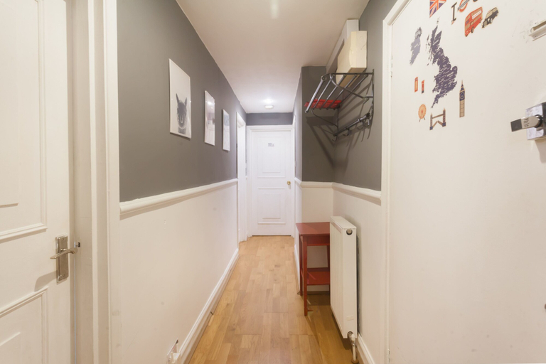 Others 4, Keysan House 1, London