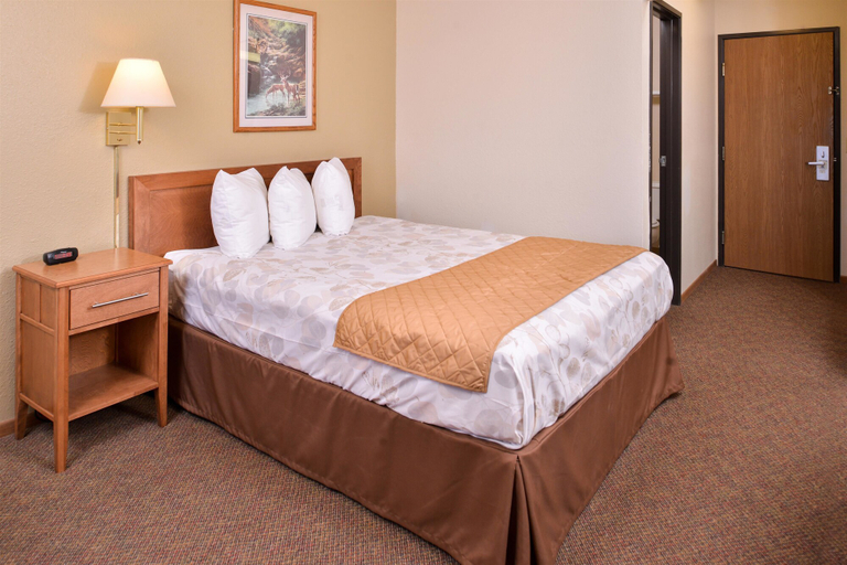 Bedroom 3, Americas Best Value Inn Missouri Valley, Harrison