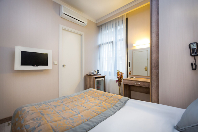 Bedroom 2, Fatih Hotel Corner, Şişli