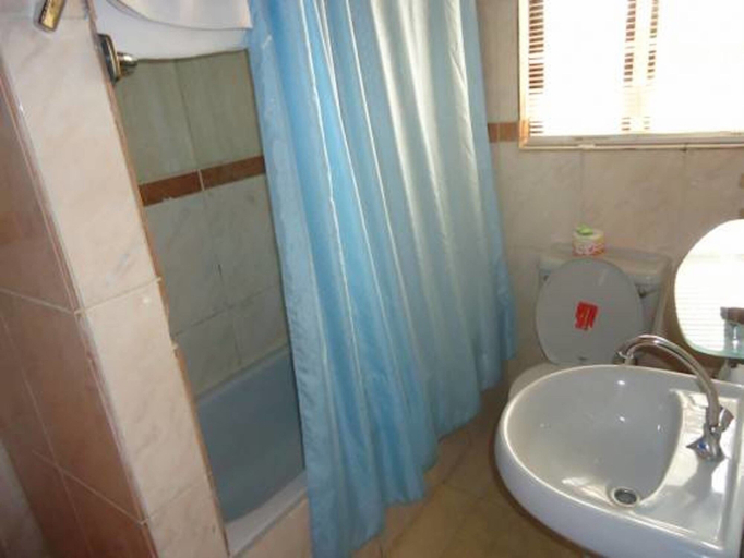 Bathroom, Royal Marble Hotel, Ikpoba-Okha