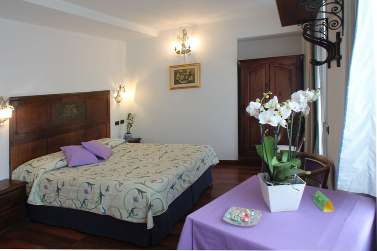 Bedroom 3, Hotel Centrale, Como
