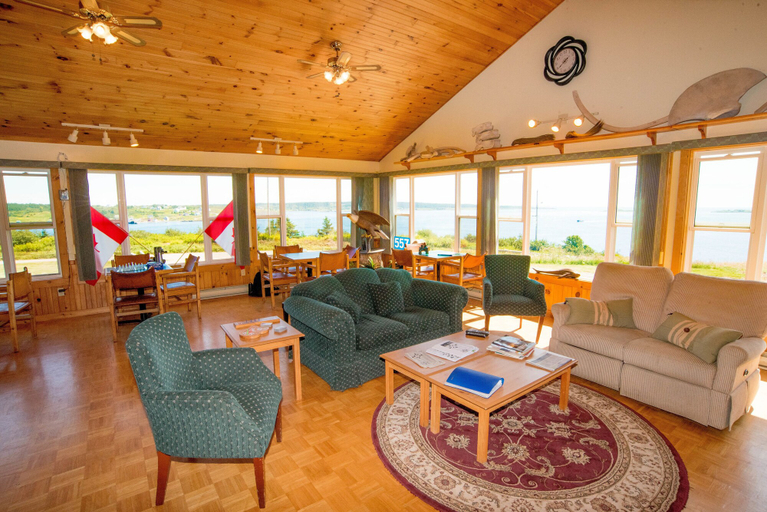 Others 5, Brier Island Lodge, Digby