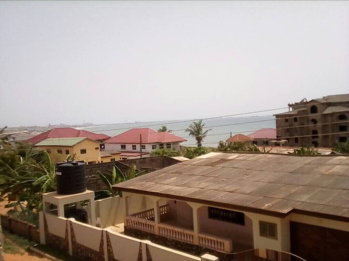 Exterior & Views 2, Tropical Nectar Apartment, Tema