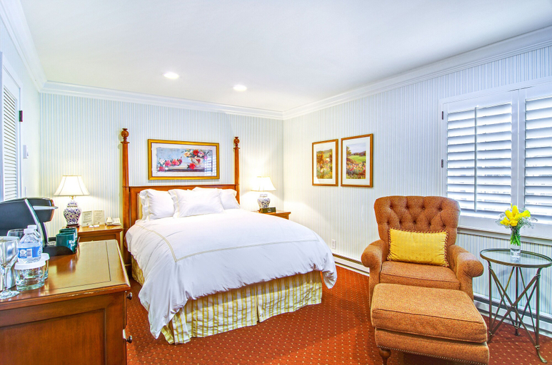 Bedroom 4, Wayside Inn, Monterey