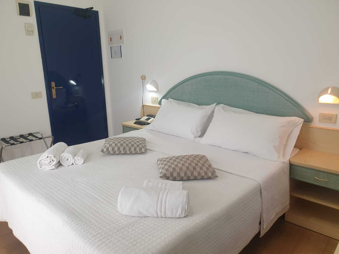 Bedroom 4, HOTEL BIANCA VELA, Rimini