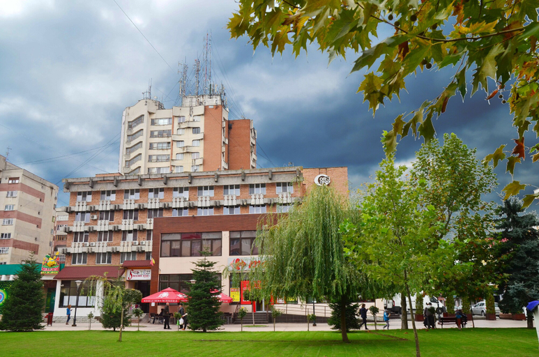 Exterior & Views 1, Hotel Gorj, Targu Jiu