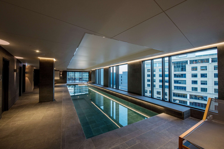 Sport & Beauty 2, Vibe Hotel Hobart, Hobart