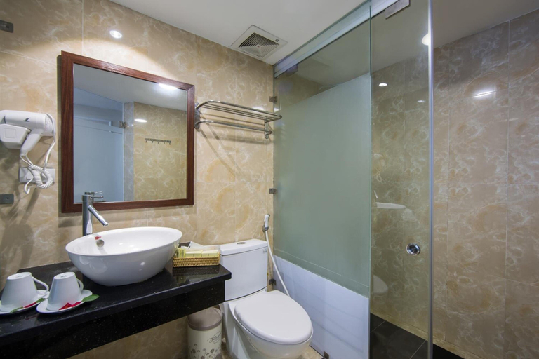 Bathroom 4, Splendid Pearlight Hanoi, Hoàn Kiếm