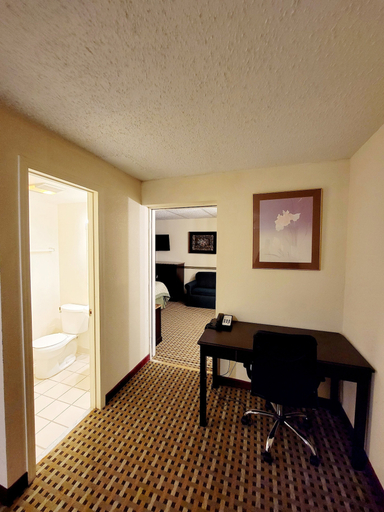 Others 5, Town Inn, Burlington