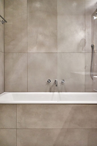 Bathroom 5, Augustin Hotel, München