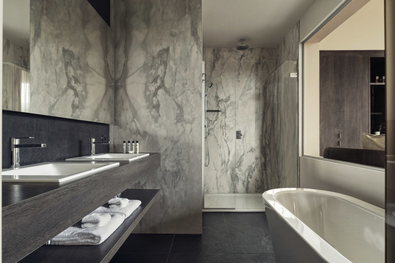 Bathroom 5, Terhills Hotel, Limburg