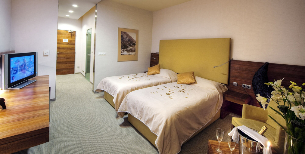 Bedroom 4, Hotel AquaCity Mountain View, Poprad