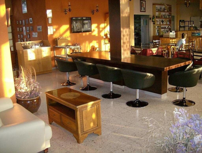 Food & Drinks 5, Rantzo Holiday Apartments
