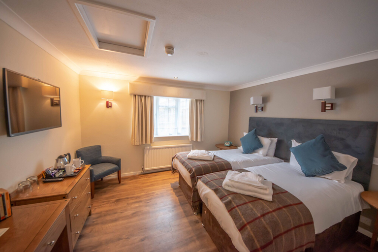 Bedroom 3, Norfolk Arms Hotel, West Sussex