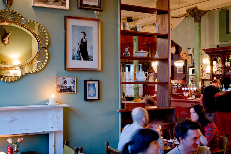 Food & Drinks 5, The Red Lion, London