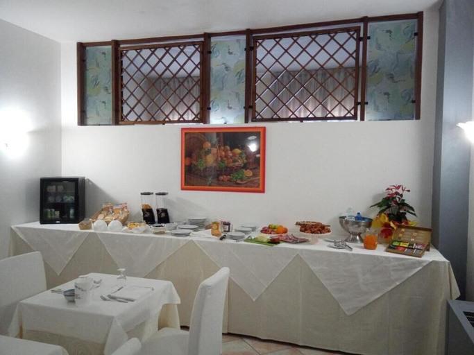 Food & Drinks 5, Hotel Baiardo, Novara