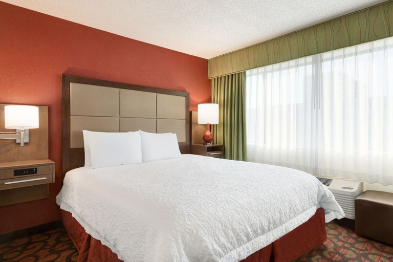 Bedroom 3, Hampton Inn Denver West Federal Center, Jefferson
