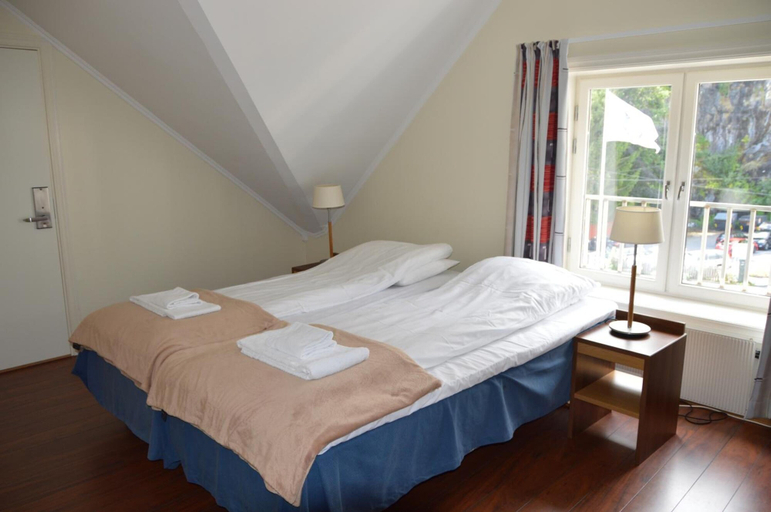 Bedroom 2, Victoria Hotel, Kragerø
