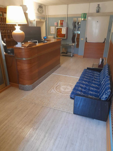 Others 5, Hotel Touring, Rome