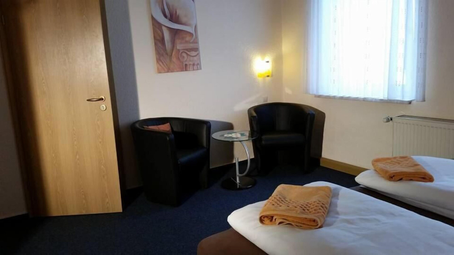 Bedroom 3, Pension Borna, Leipzig