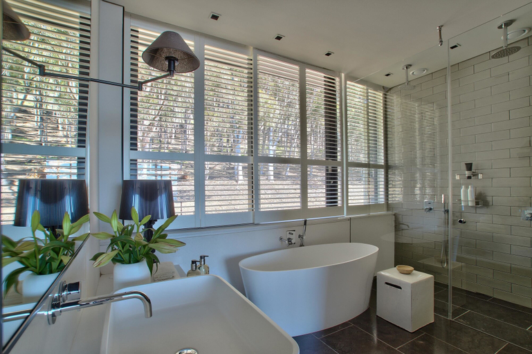 Bathroom 3, North, City of Cape Town