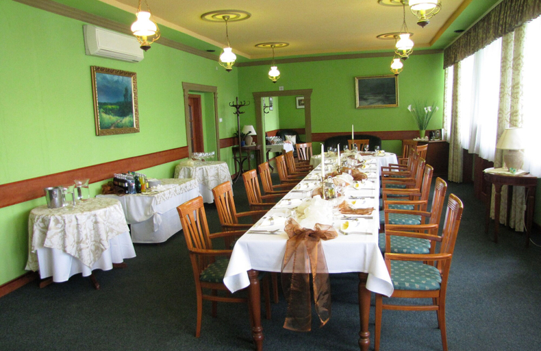 Food & Drinks 5, Hotel Hubert Nové Zámky, Nové Zámky