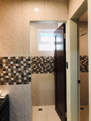Bathroom 3, Samba Bluewater Resort, Olongapo City