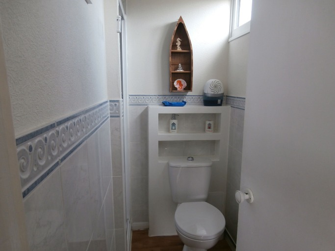 Bathroom 3, Beautiful 2-bed Chalet in Mablethorpe, Lincolnshire
