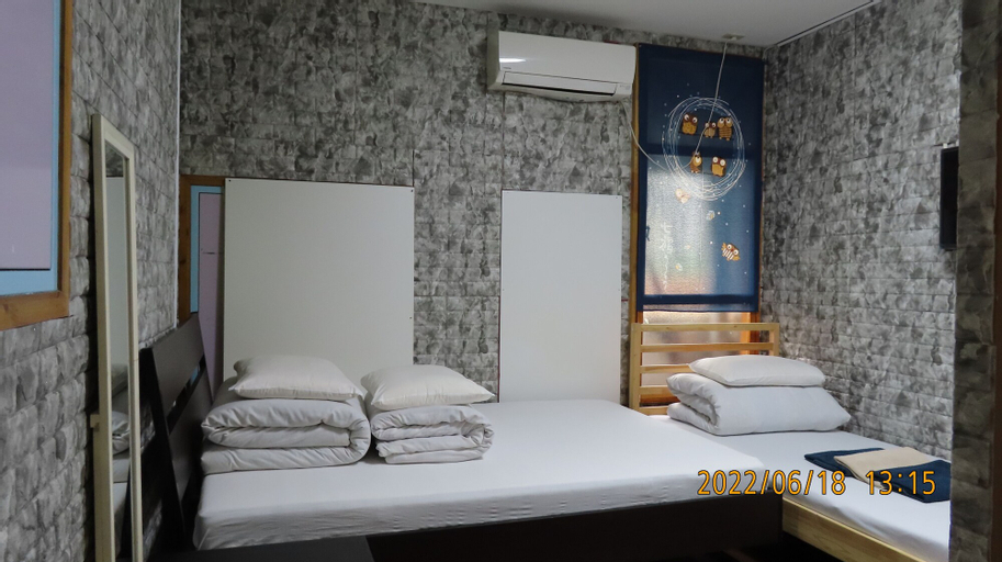 Bedroom 3, Sophiearth Apartment, Shinjuku