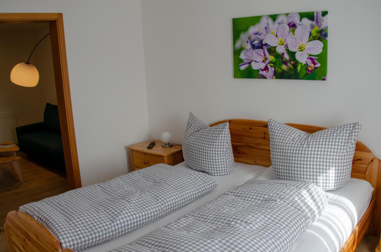 Bedroom 2, Gasthof Altmann, Cham