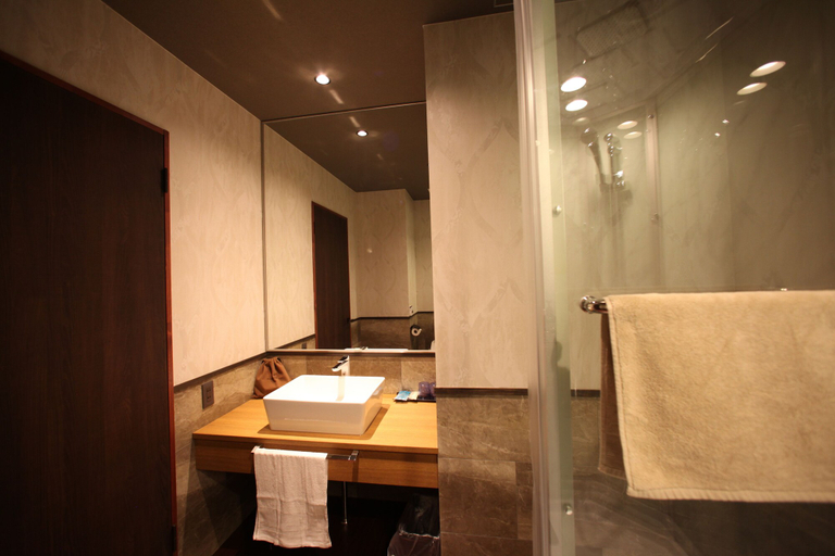 Bathroom 4, Kojohama Onsen Hotel, Shiraoi
