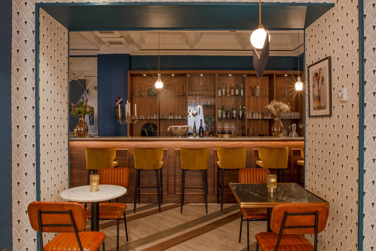 Food & Drinks 5, Work From Here at Bristol Hotel, Vaucluse