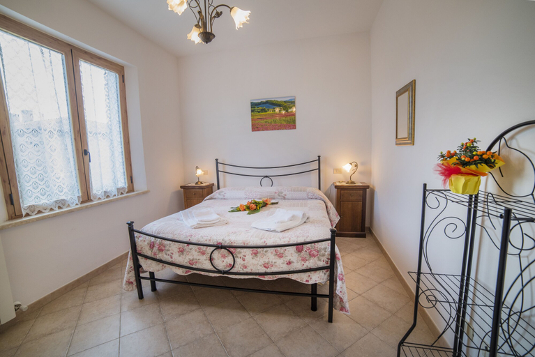 Bedroom 4, Casa Santa Caterina, Siena