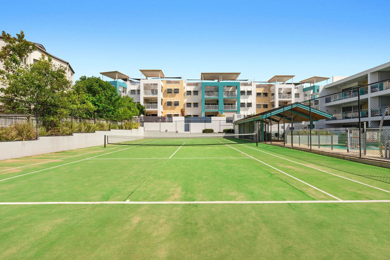 Exterior & Views 2, 1BR Coolum Beach Escape Courtyard Pool Spa Tennis, Maroochy - Coastal North