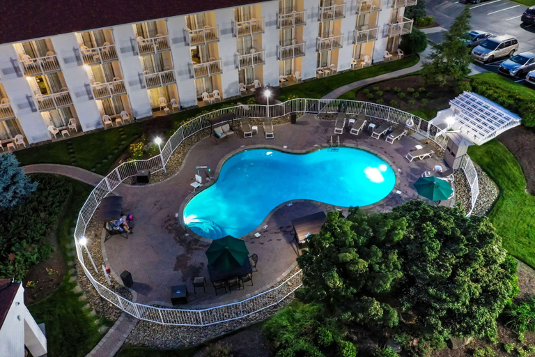 Exterior & Views 2, The Inn at Apple Valley, an Ascend Collection Hotel, Sevier