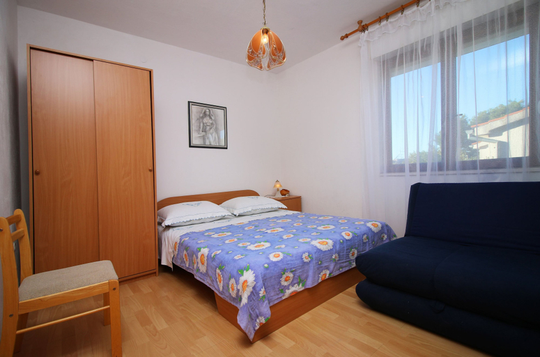Bedroom 2, Marvie apartmani, Primošten
