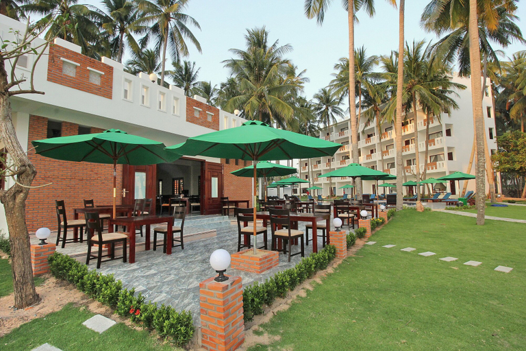Food & Drinks 4, Ocean Place Mui Ne Resort, Phan Thiết