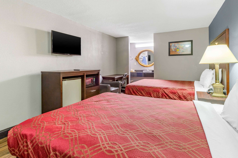 Bedroom 3, Econo Lodge Rock Hill Northeast, York