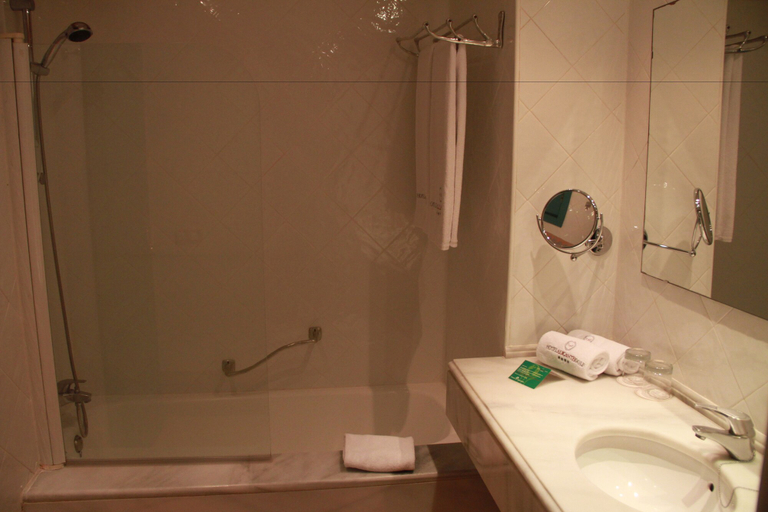 Bathroom 4, Hotel Alicante Golf, Alicante