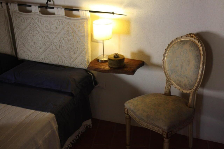 Bedroom 5, Il Lupo Rosso, Oristano