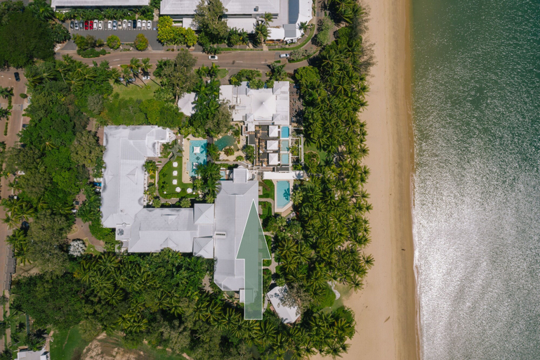 Exterior & Views 2, Belle Escapes - Sapphire Suite Absolute Beachfront Alamanda Resort 17, Cairns