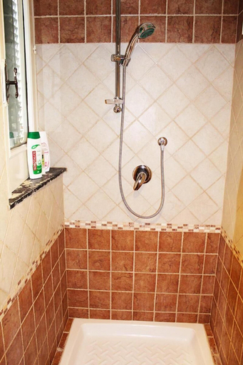 Bathroom 5, Terrazza dei Principi, Napoli
