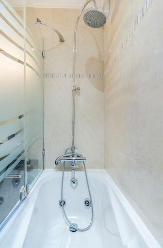 Bathroom 3, Telheiras Comfortable Stay Apartment, Lisbon
