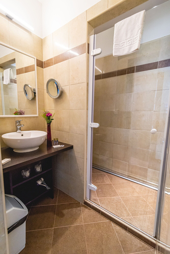 Bathroom 4, Casino & Hotel ADMIRAL Ptuj, Ptuj