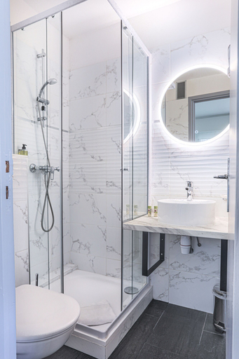 Bathroom 4, Hotel Jardin Croisette, Alpes-Maritimes