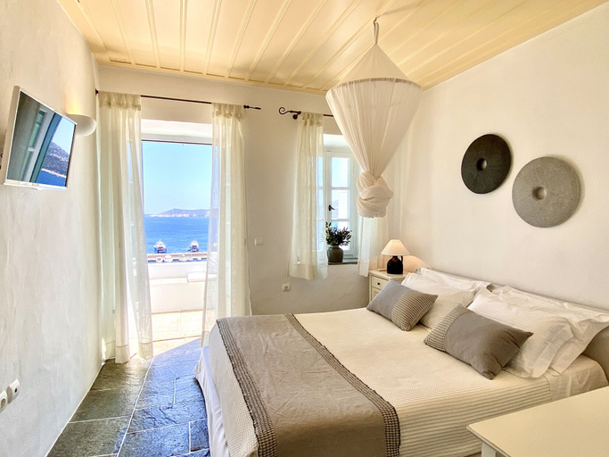 Bedroom 5, Niriedes Hotel, South Aegean